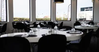 Resto de la plage salle Resto de la plage salle
