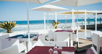 Resto de la plage terrasse3 Resto de la plage terrasse3